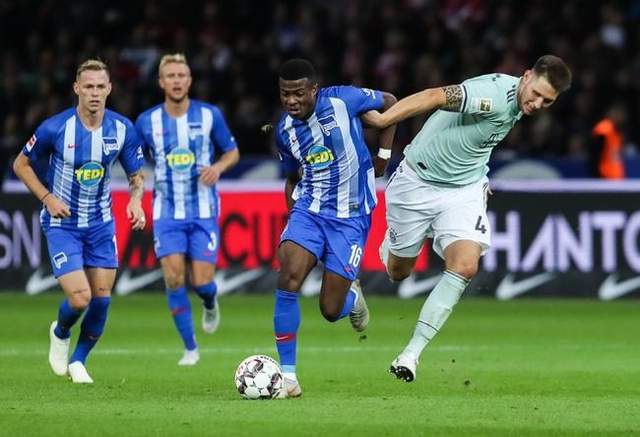  德甲保级大战柏林赫塔惊险续命成功  